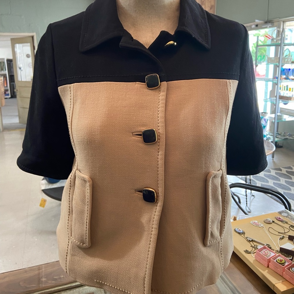 Kate Spade Short Sleeve Jacket/Blazer, Medium
